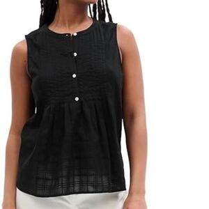 Gap Sleeveless Pintuck Top in Black (Size M) -- NWOT